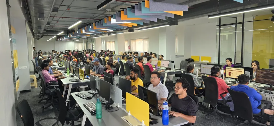 The main working floor at the StaffCloud office in Gondia